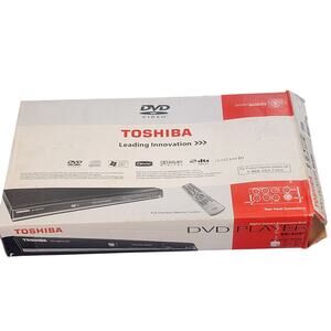 Toshiba SD-4000 DVD Player Digital Cinema Progressive w/ remote, manual, box